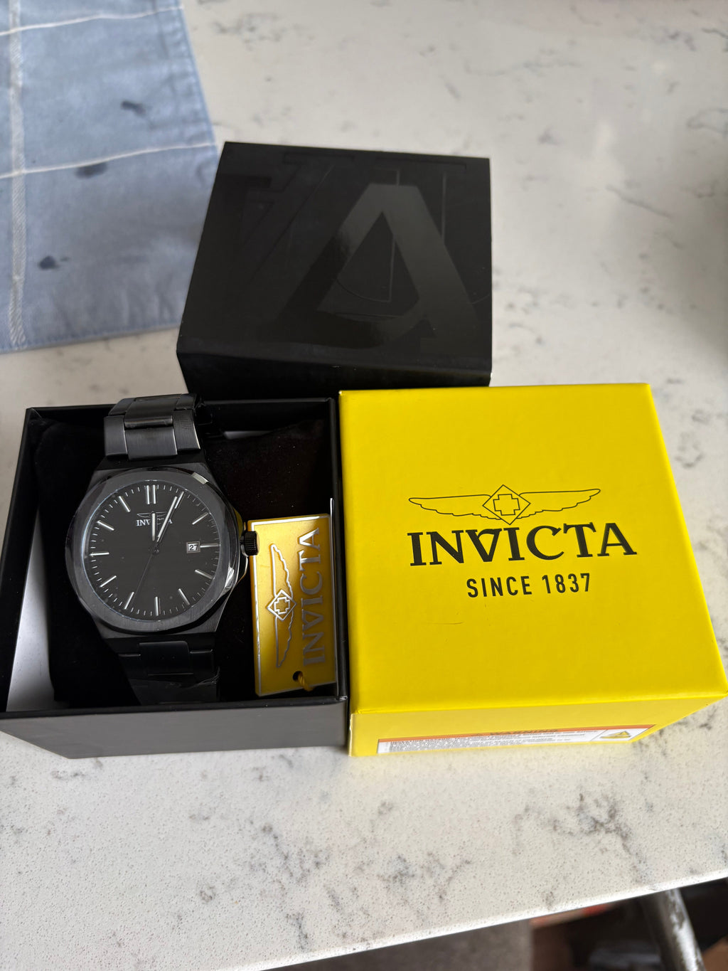 Invicta Aviator watch all black with original box