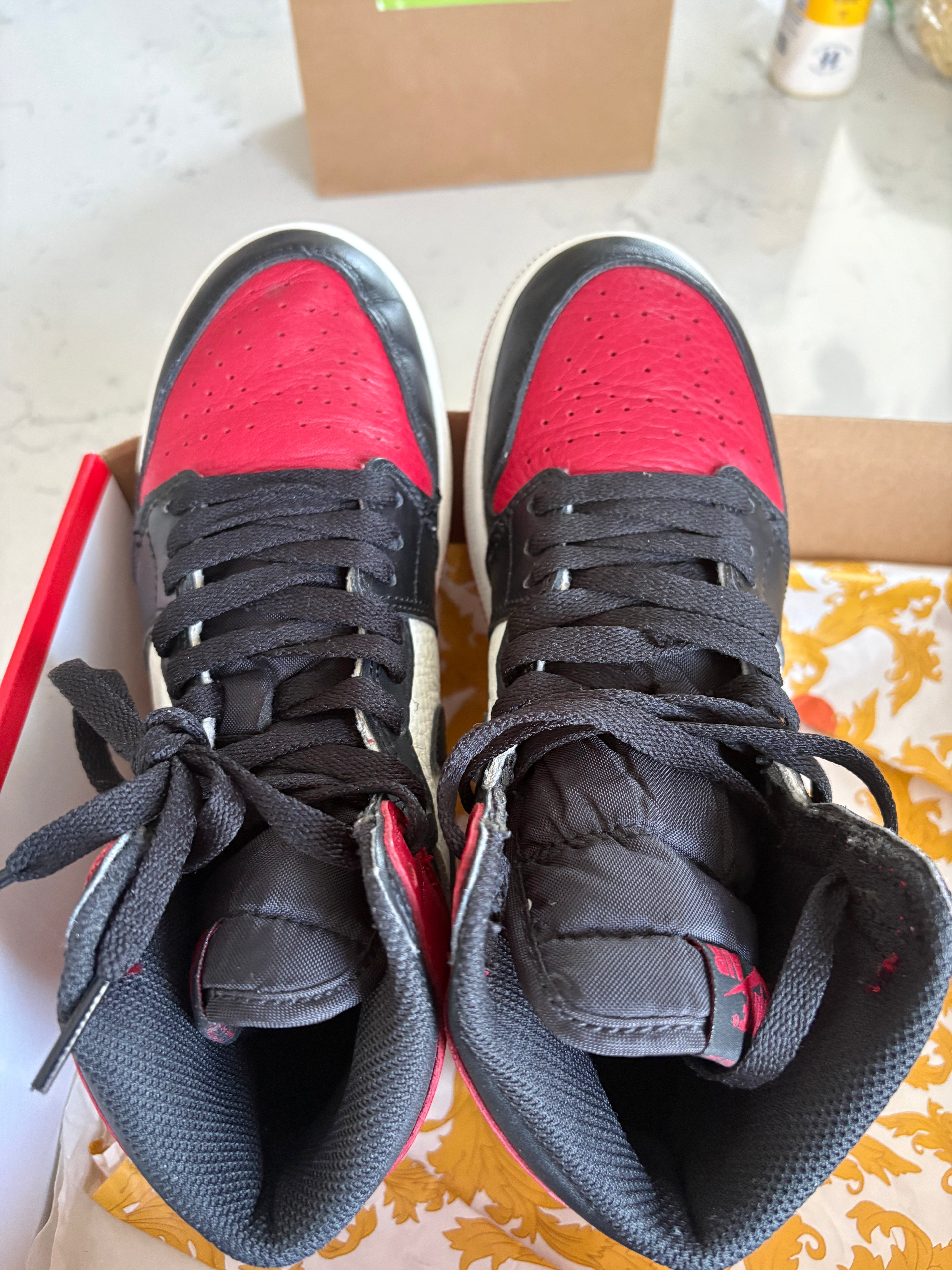 Air Jordan 1 Retro High OG "Bred Toe" — Size 5Y (GS)