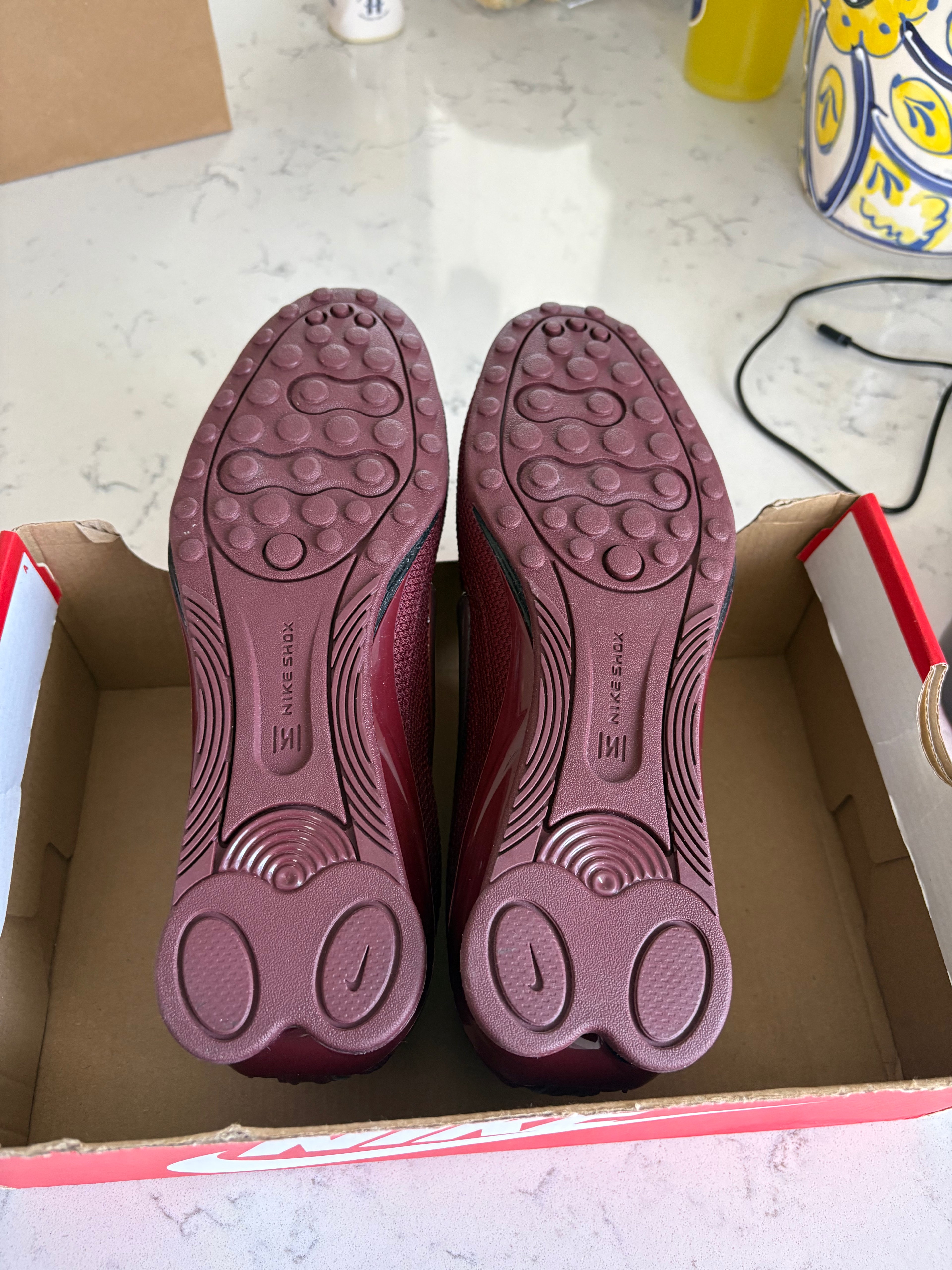 Nike Shox R4 "Team Red" — Women's Size 7