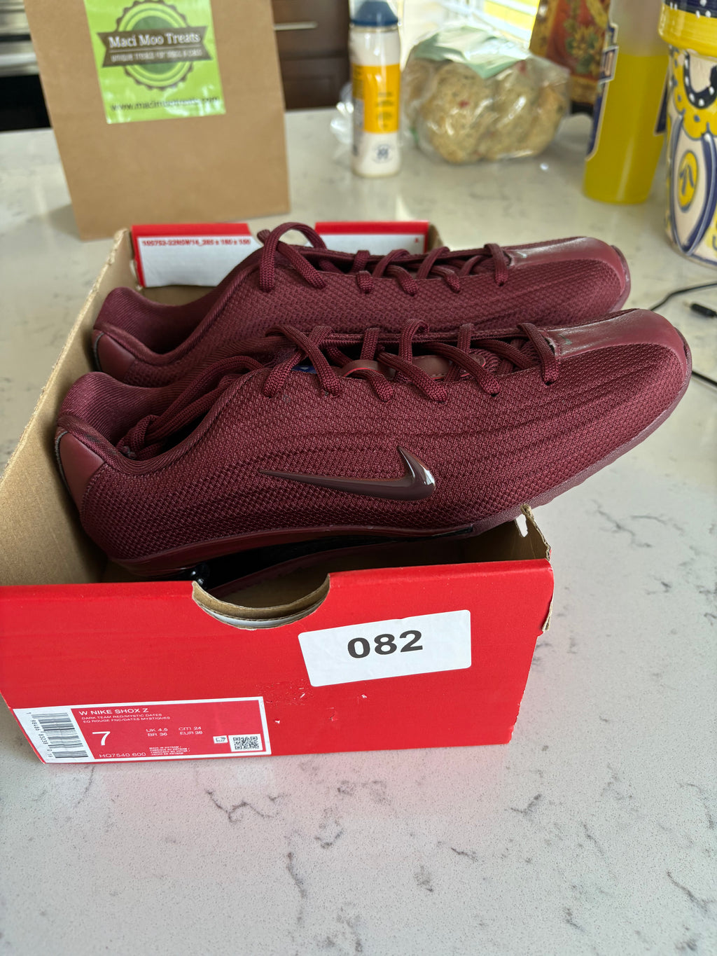 Nike Shox R4 "Team Red" — Women's Size 7