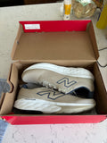 New Balance 520v8 "Tan/Navy" — Men's Size 10.5